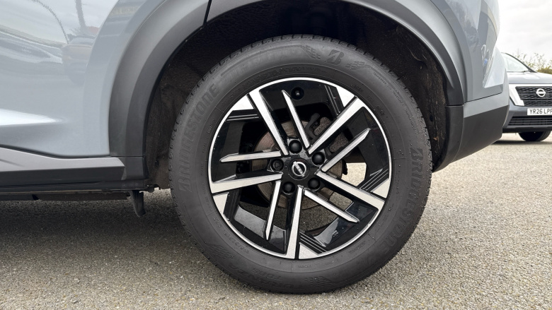 Nissan Juke 1.0 DiG-T N-Connecta 5dr DCT Petrol Hatchback